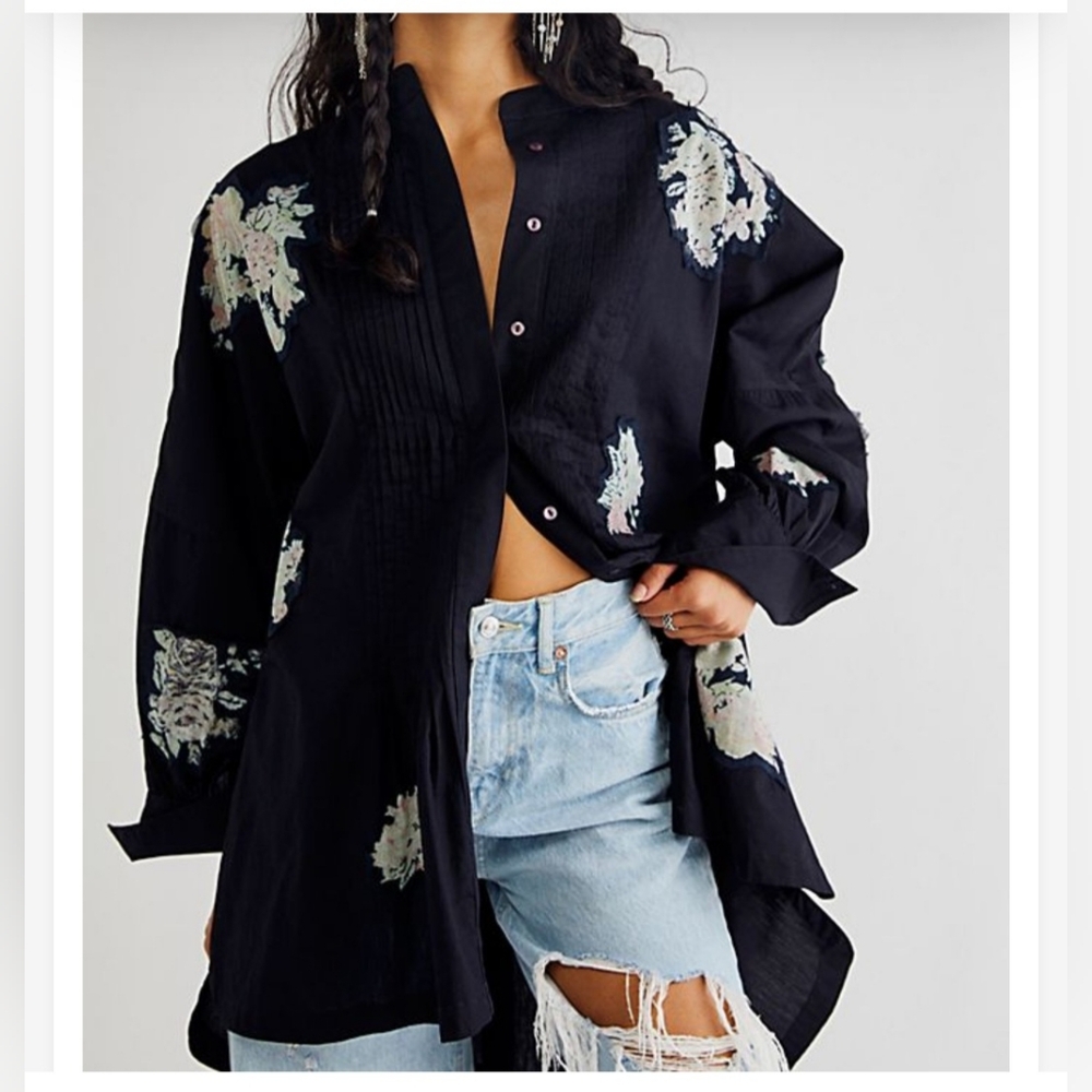 Free People Black Mini Dress with Elegant Design